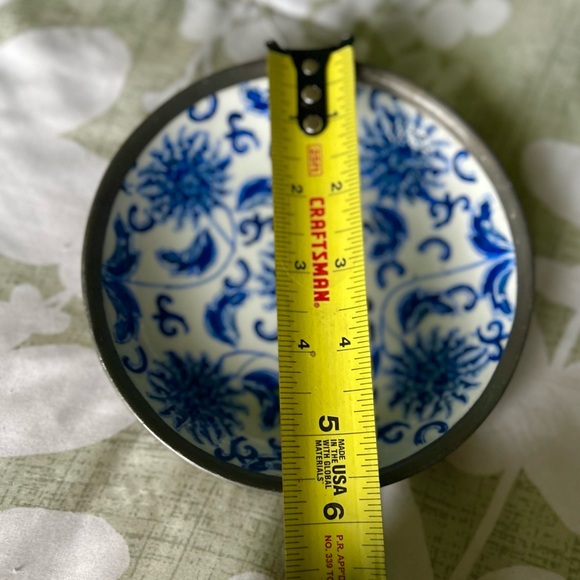 VTG Oriental Porcelain Plate In Metal Encasing Cottagecore Floral Bowl Decor - Picture 4 of 5